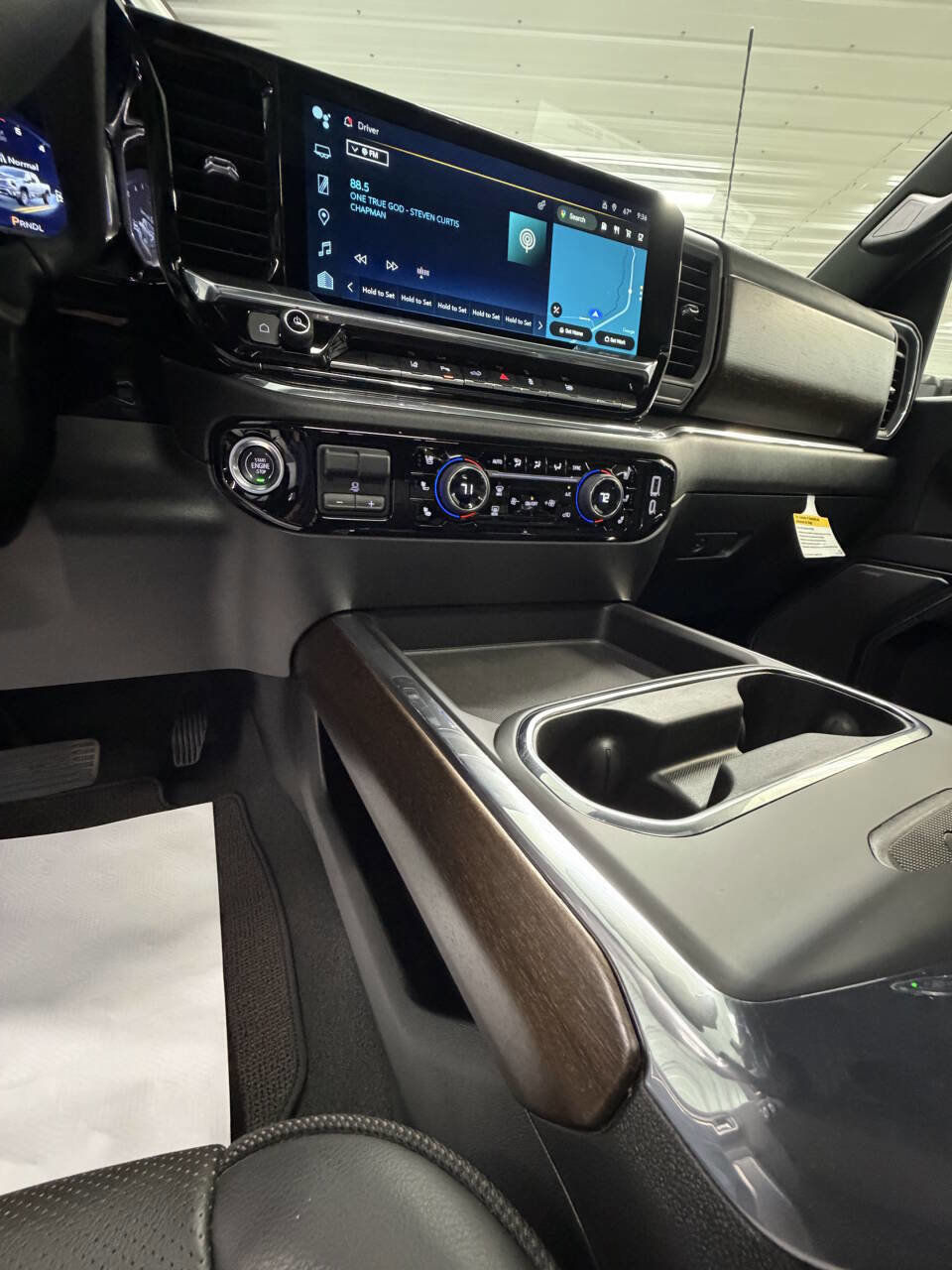 Used 2024 Chevrolet Silverado 2500 High Country w/ High Country Premium Package image 30