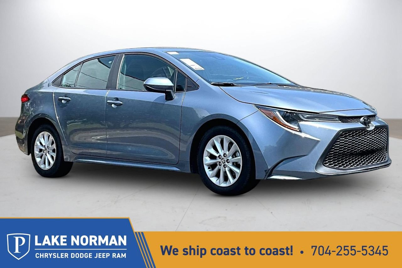 Used 2021 Toyota Corolla LE w/ LE Convenience Package FWD image 1