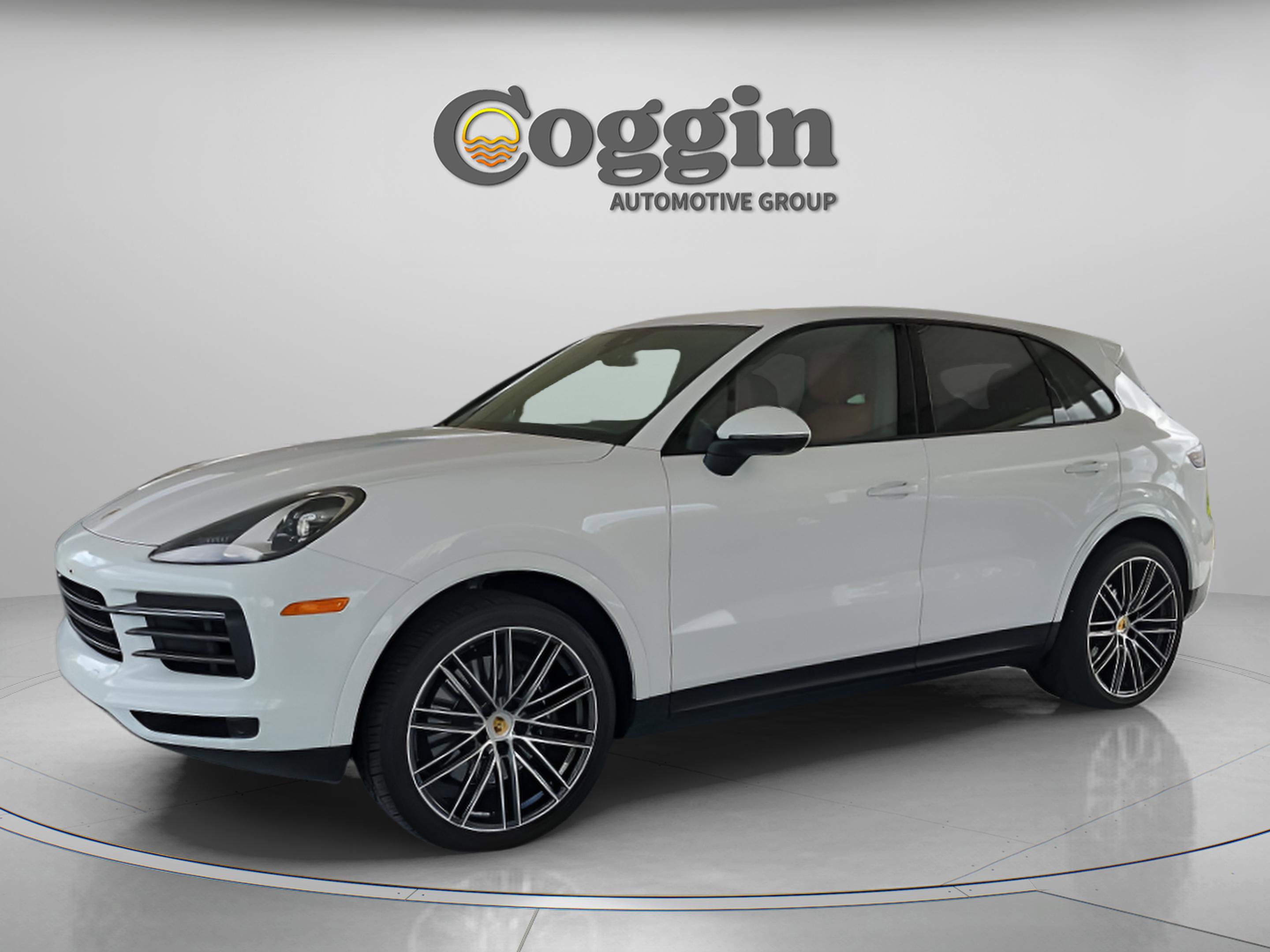 Used 2023 Porsche Cayenne Platinum Edition AWD/4WD image 1