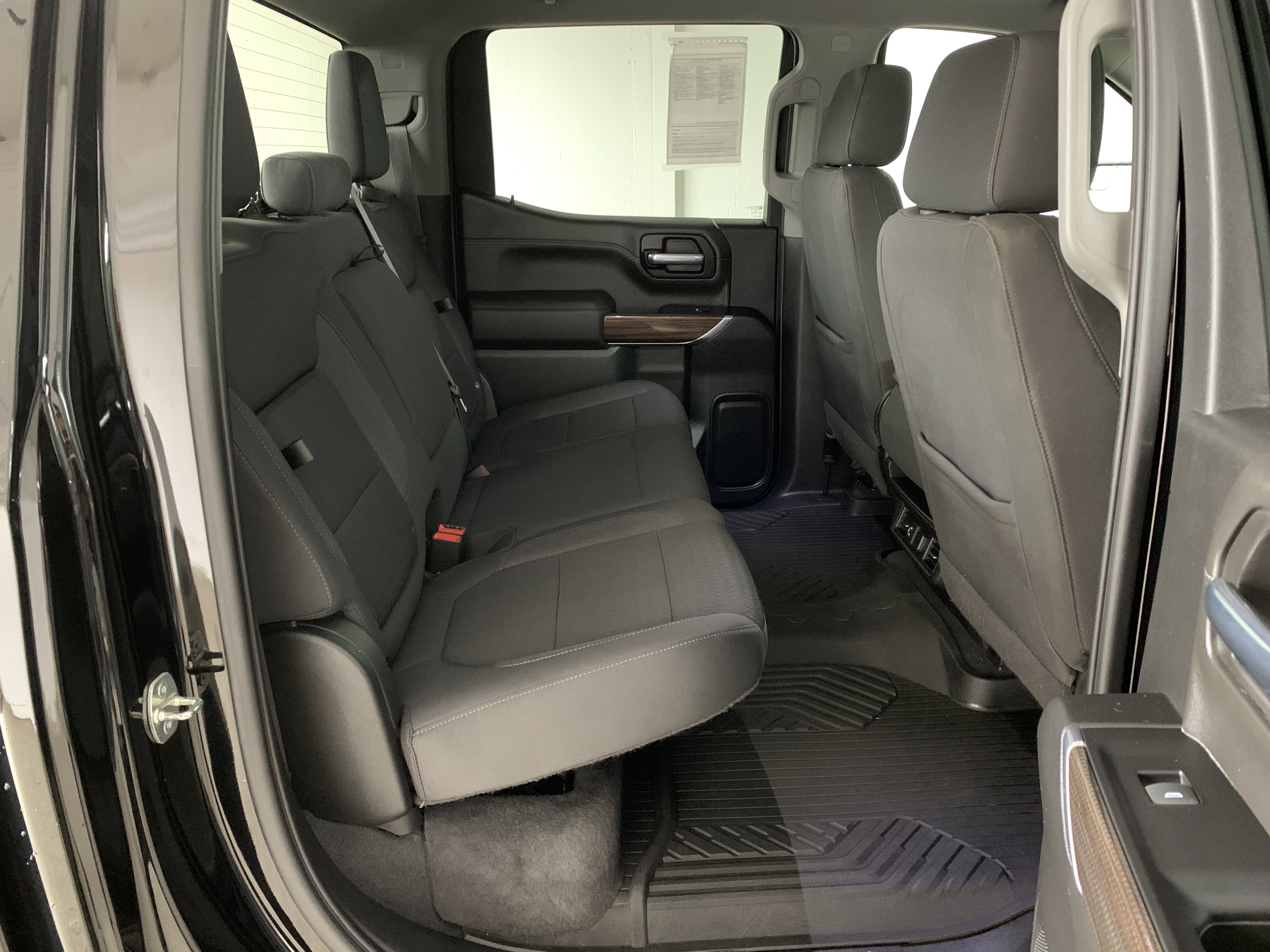 Used 2022 Chevrolet Silverado 1500 RST image 32