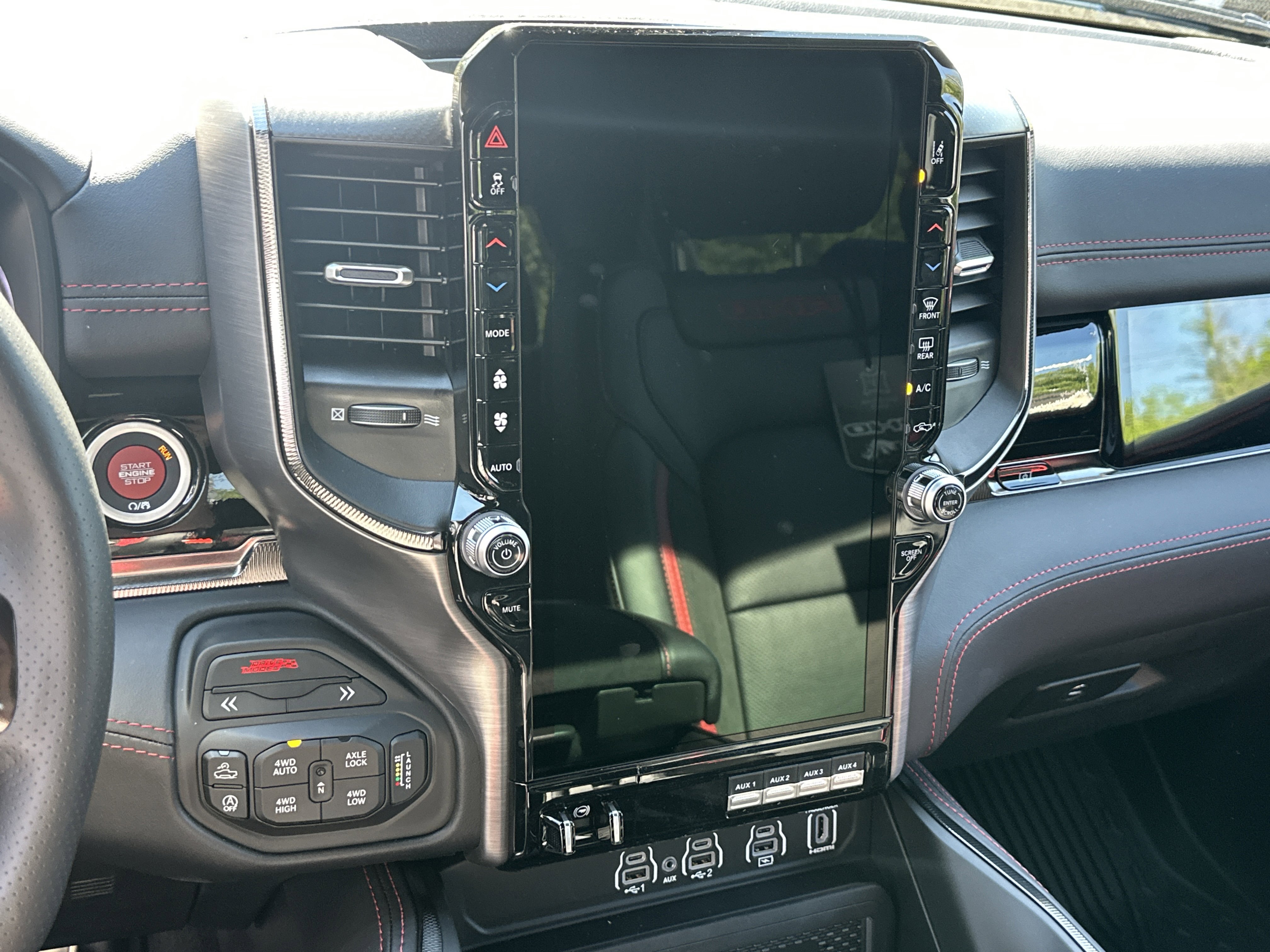 New 2026 RAM 1500 RHO AWD/4WD image 8