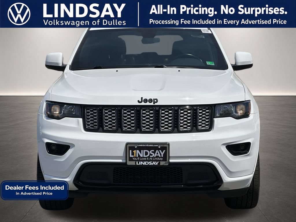 Used 2020 Jeep Grand Cherokee Altitude AWD/4WD image 3
