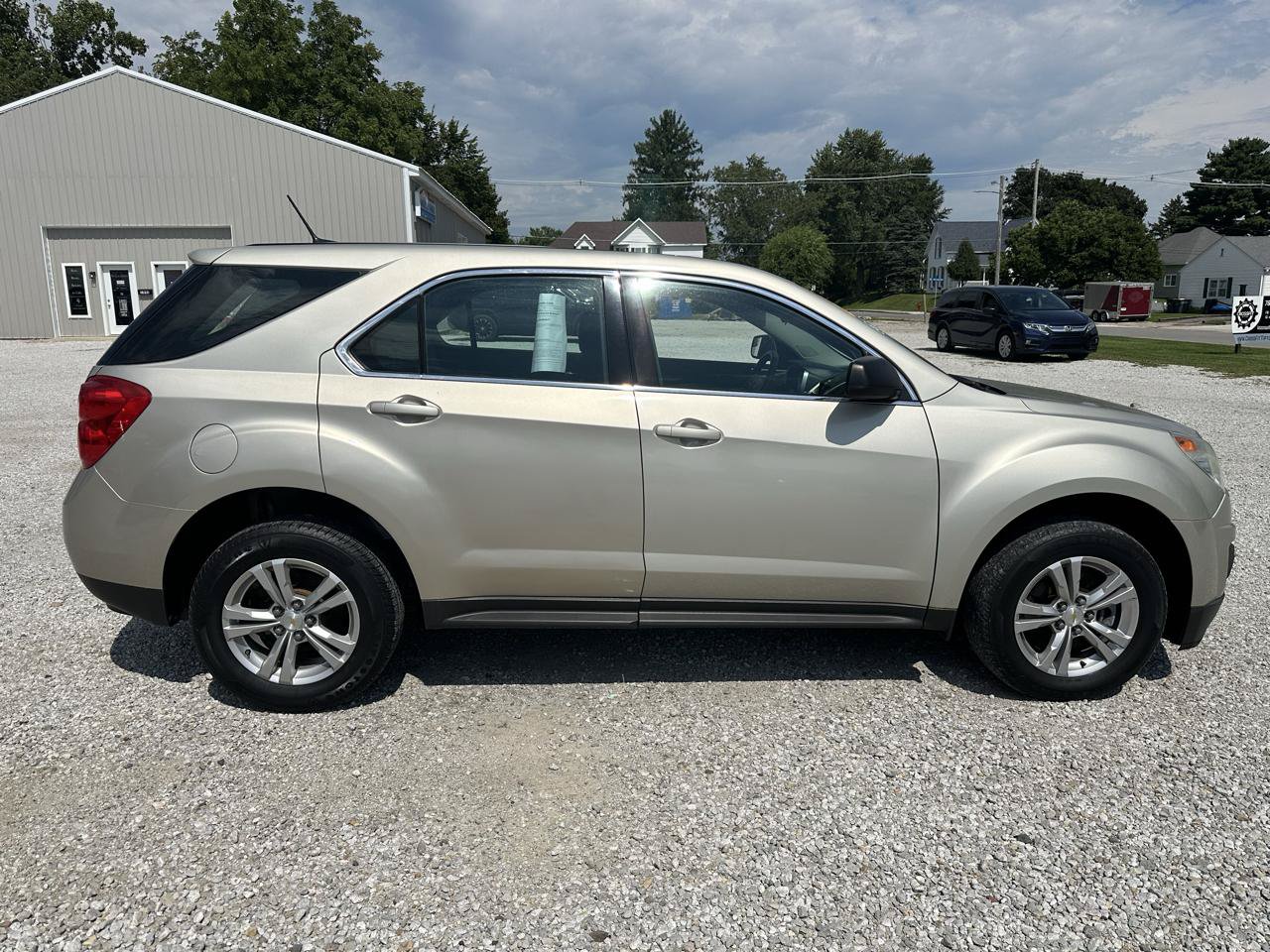 Used 2013 Chevrolet Equinox LS FWD image 9