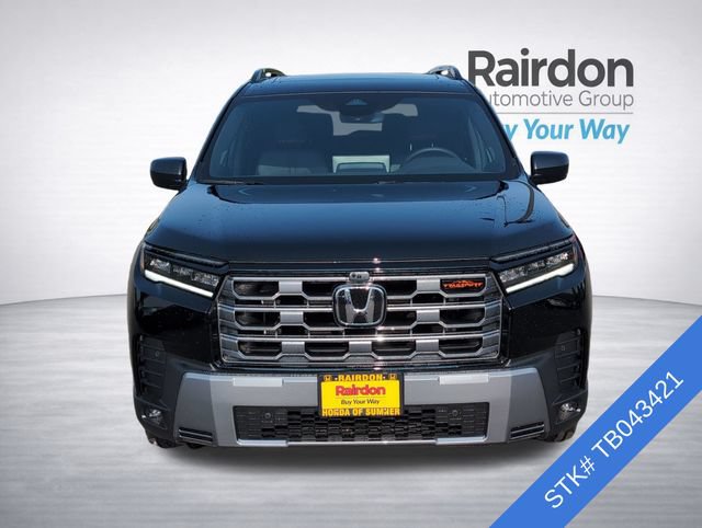 Used 2026 Honda Pilot TrailSport image 2