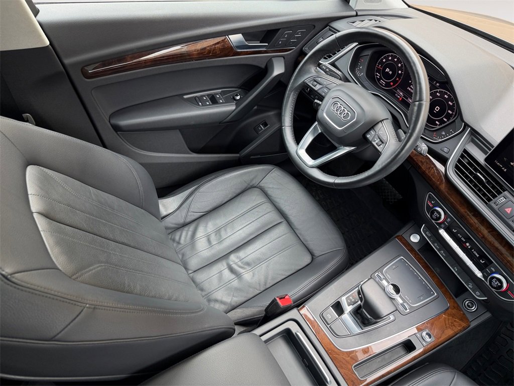 Used 2018 Audi Q5 2.0T Premium Plus w/ Premium Plus Package image 15