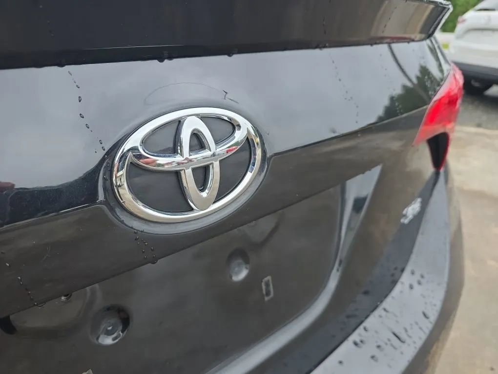 Used 2019 Toyota Corolla SE FWD image 10