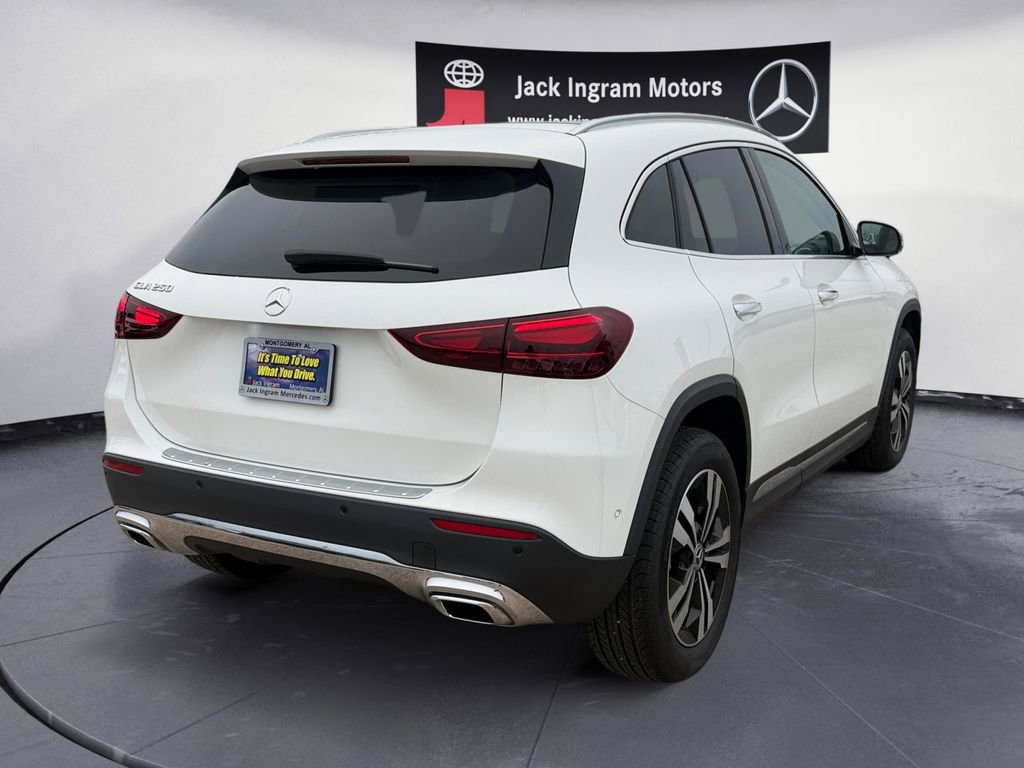 Certified 2025 Mercedes-Benz GLA 250 image 5