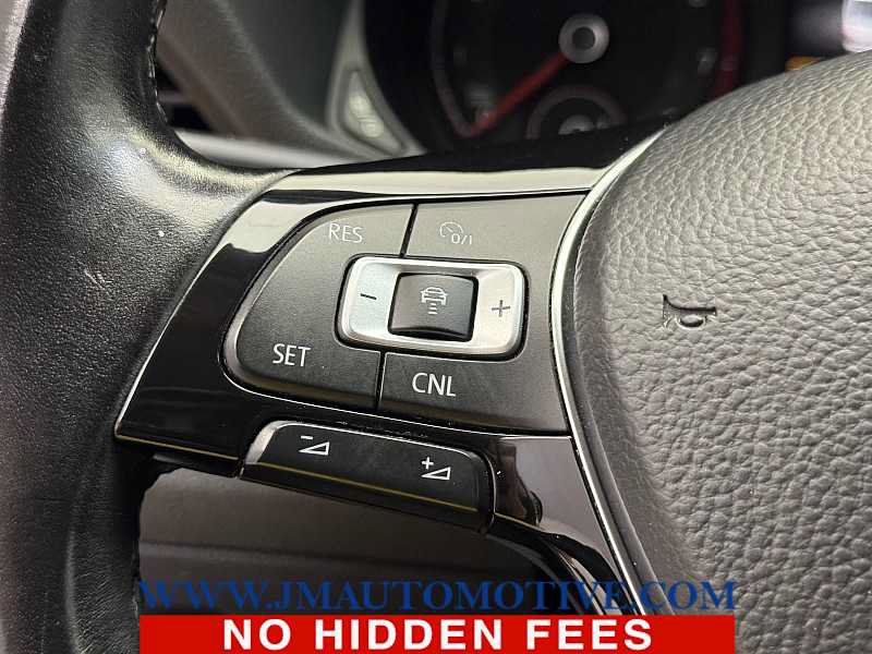 Used 2020 Volkswagen Passat 2.0T SE FWD image 35