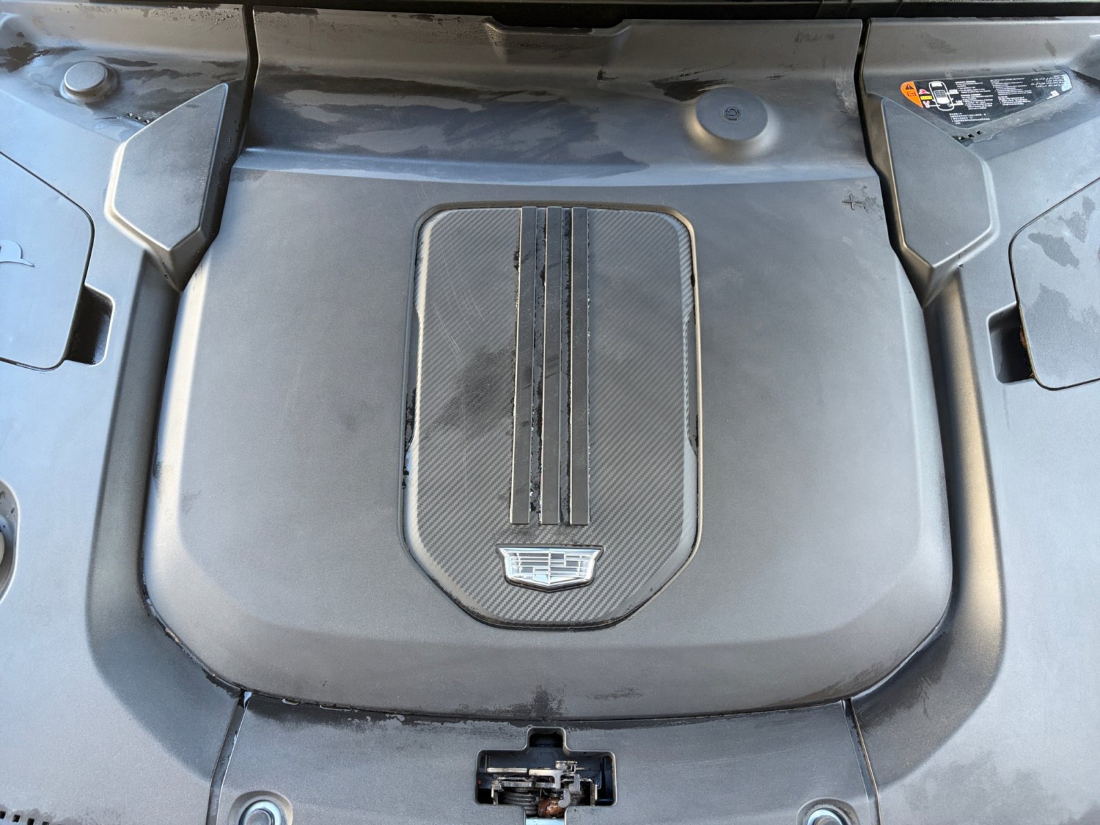 Used 2024 Cadillac Lyriq Luxury w/ LPO, Floor Liner Package AWD/4WD image 28