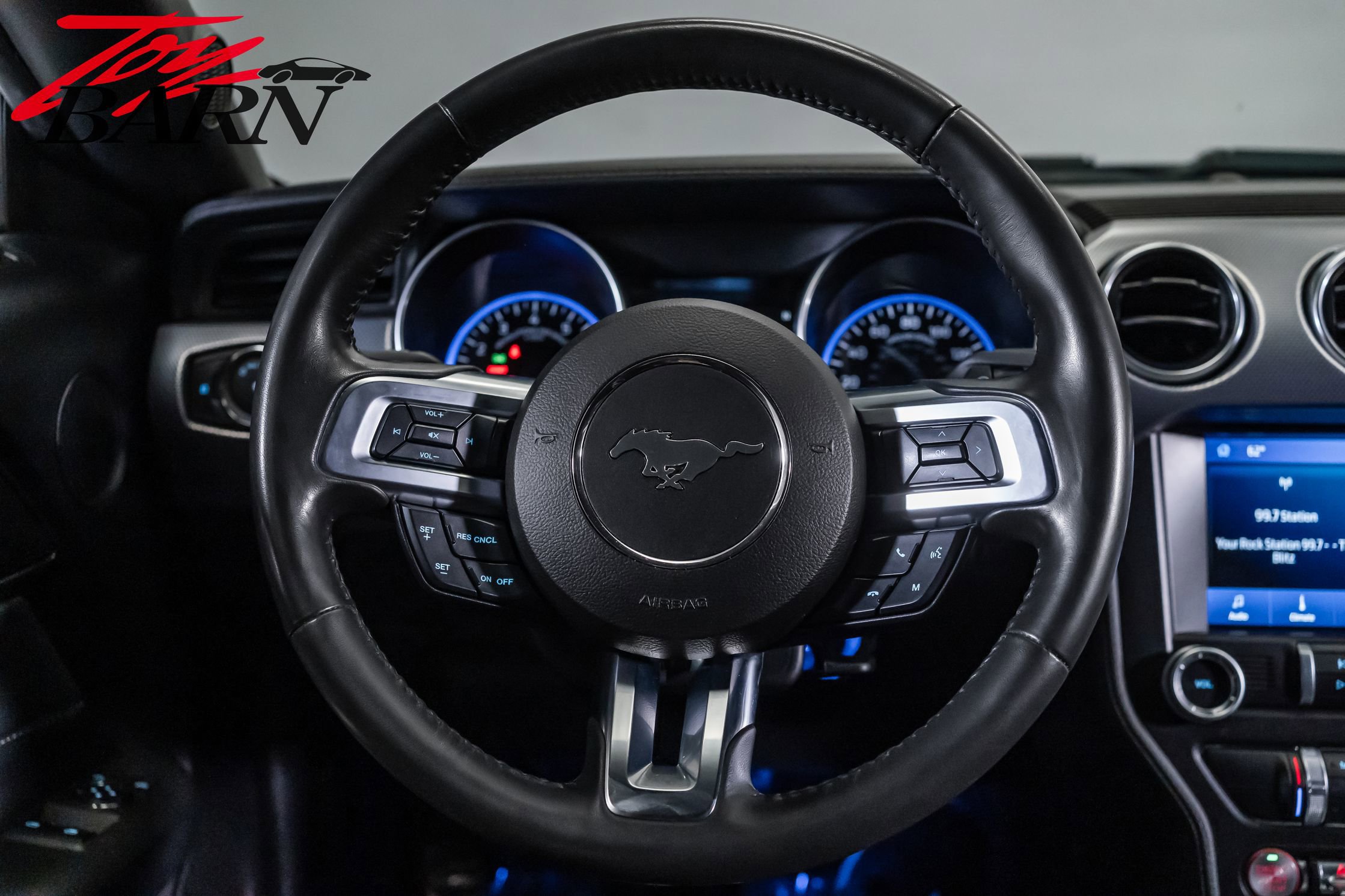 Used 2021 Ford Mustang GT w/ Equipment Group 301A RWD image 28