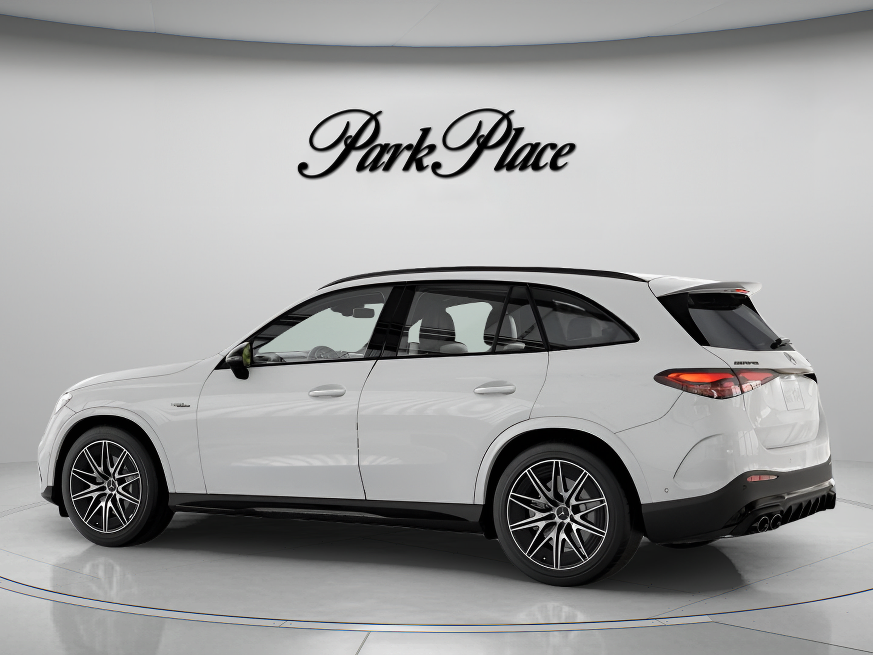 Used 2026 Mercedes-Benz GLC 43 AMG 4MATIC image 11