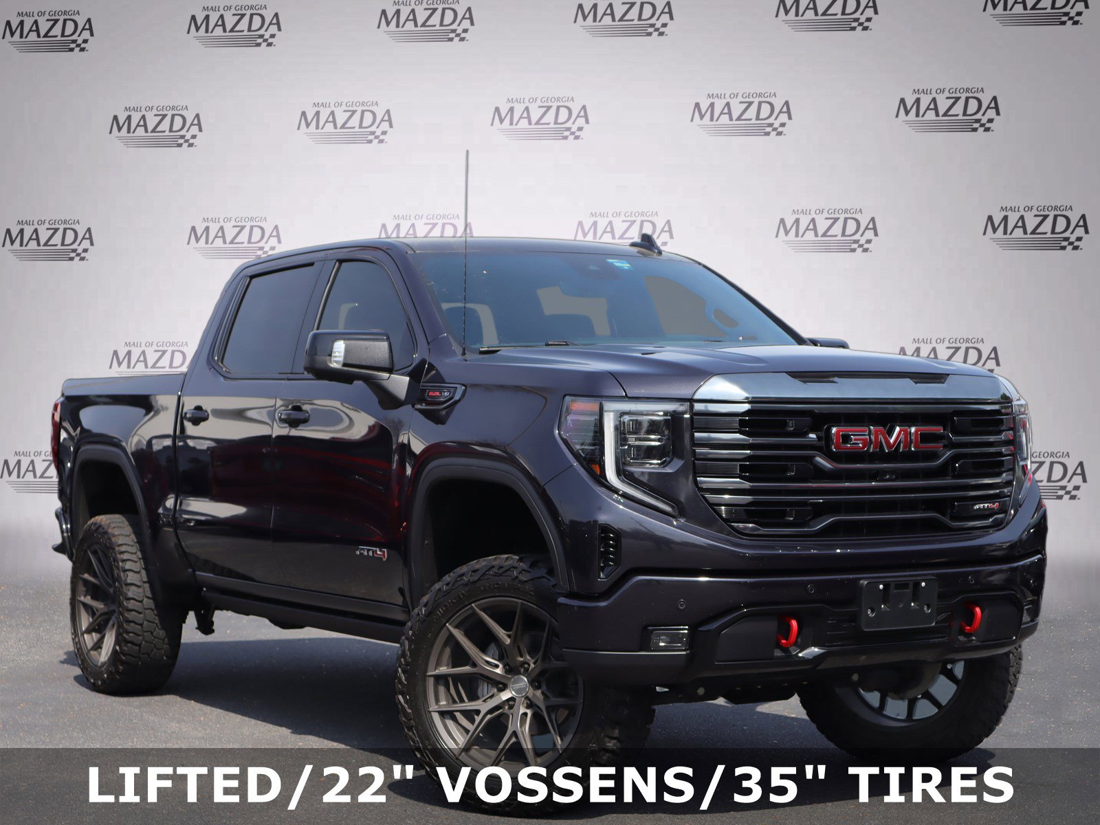 Used 2024 GMC Sierra 1500 AT4 w/ Technology Package image 2