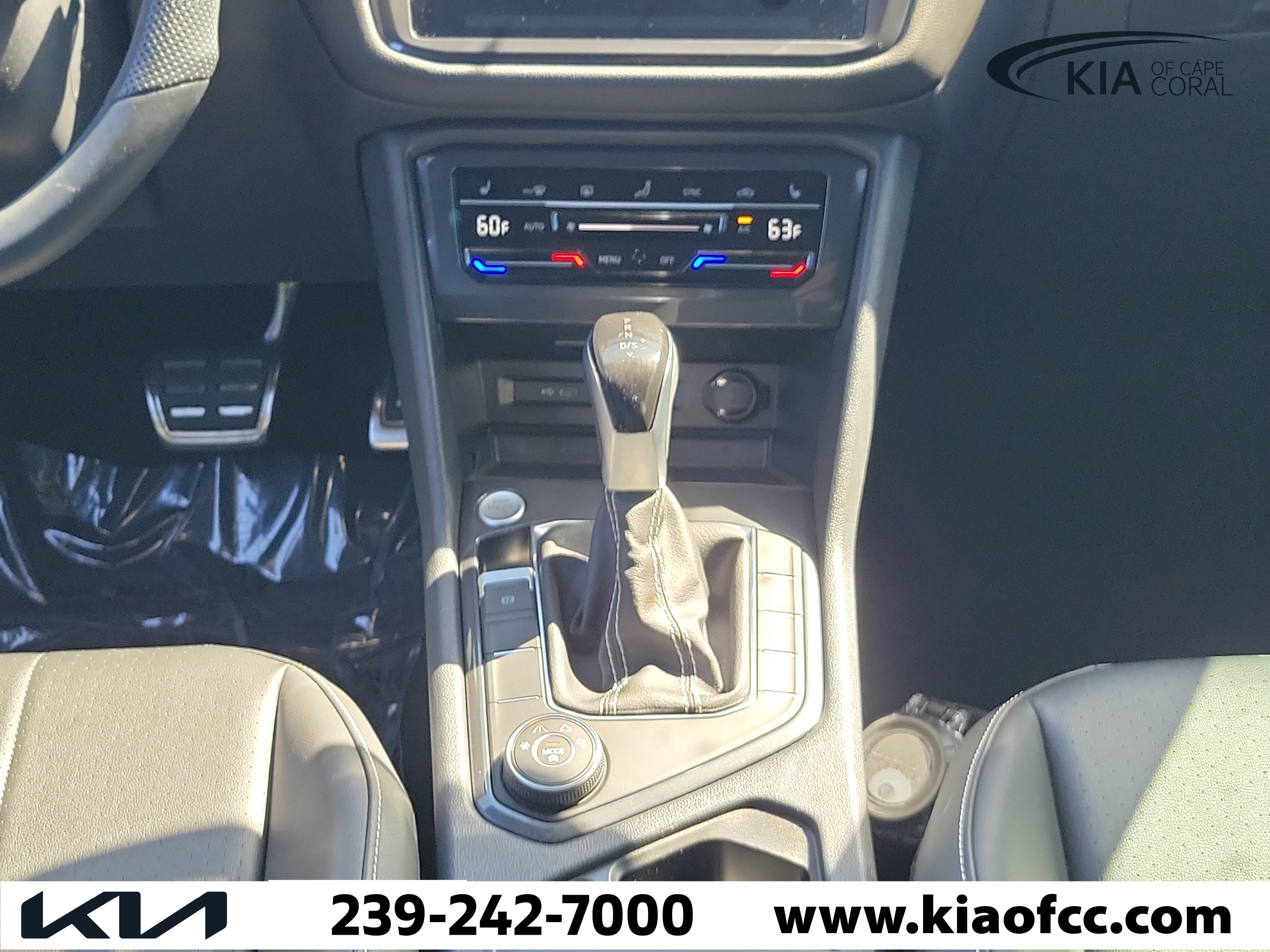 Used 2024 Volkswagen Tiguan SE R-Line AWD/4WD image 20