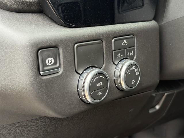 New 2026 GMC Sierra 1500 SLE image 21