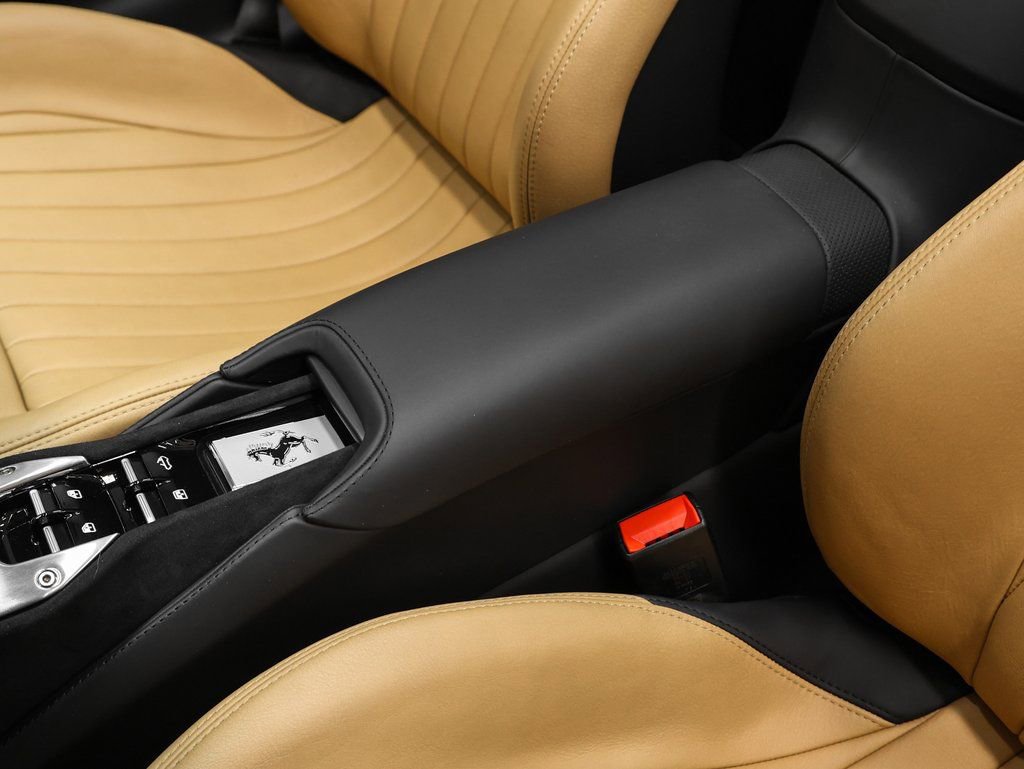 Certified 2022 Ferrari SF90 Spider image 59