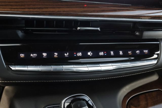 Used 2022 Cadillac Escalade Sport Platinum image 19