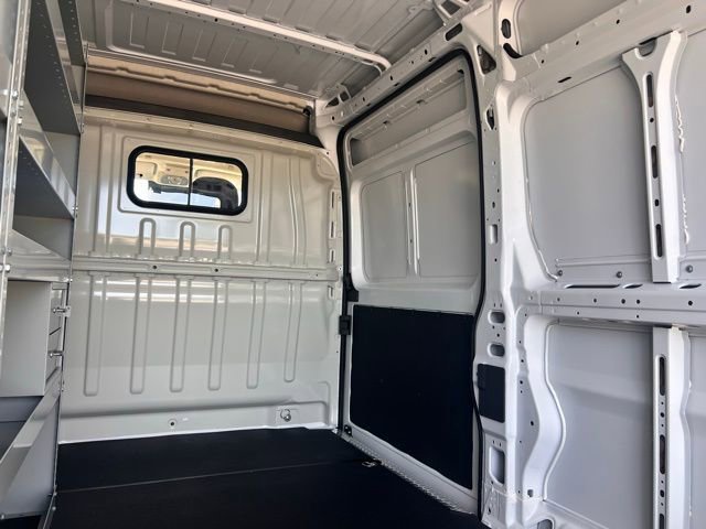Used 2025 RAM ProMaster 3500 FWD image 18