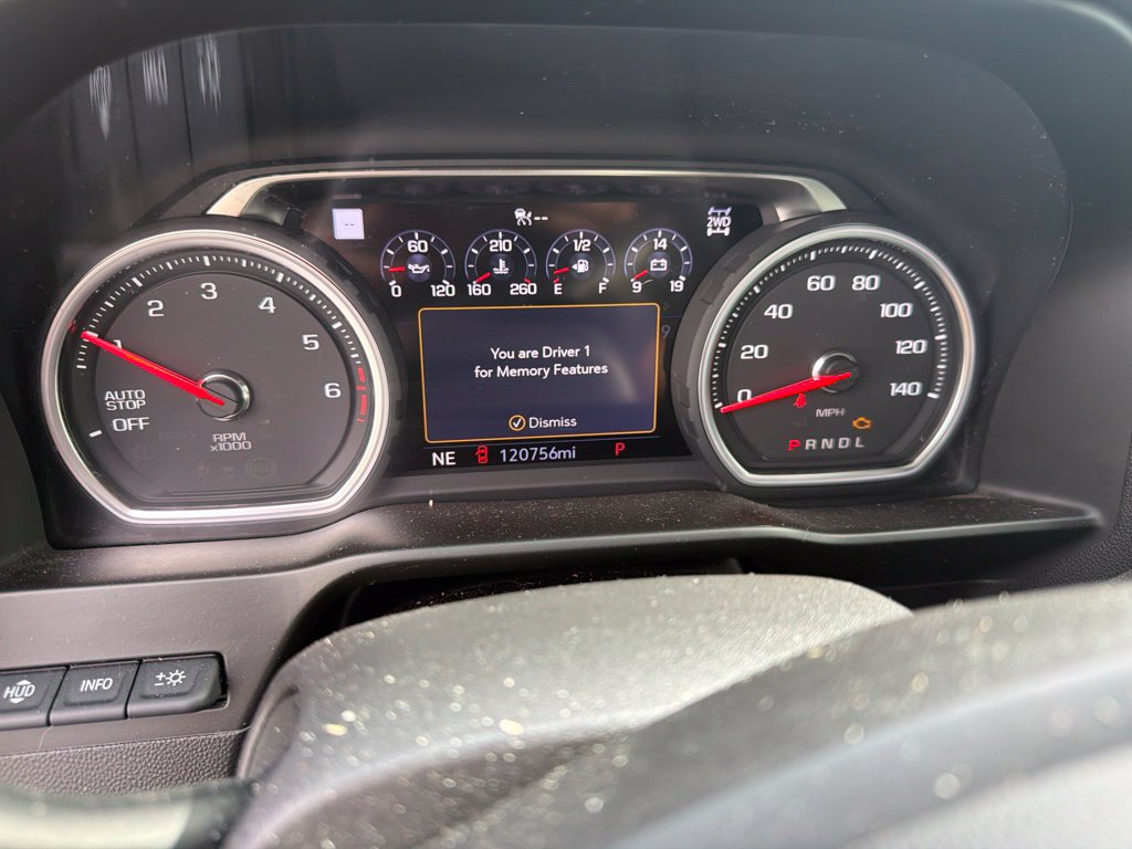 Used 2020 Chevrolet Silverado 1500 LTZ w/ LTZ Premium Package AWD/4WD image 15