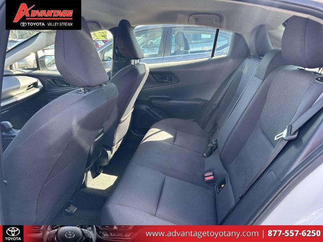 Used 2023 Toyota Prius LE AWD/4WD image 14