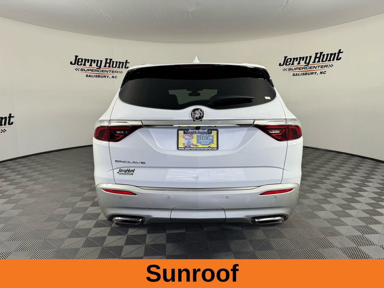 Used 2023 Buick Enclave Essence w/ Experience Buick Package image 8