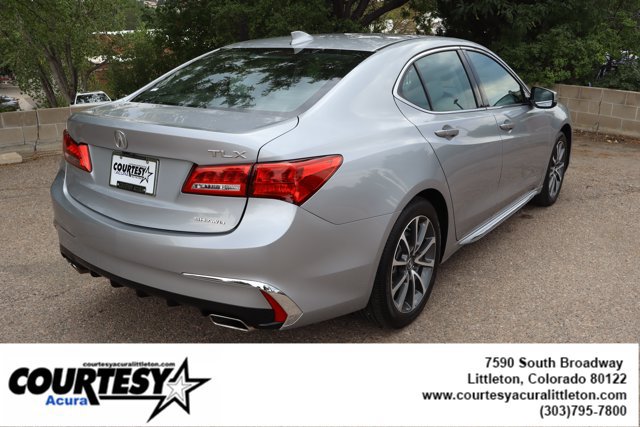 Used 2018 Acura TLX V6 SH-AWD w/ Technology Pkg image 6