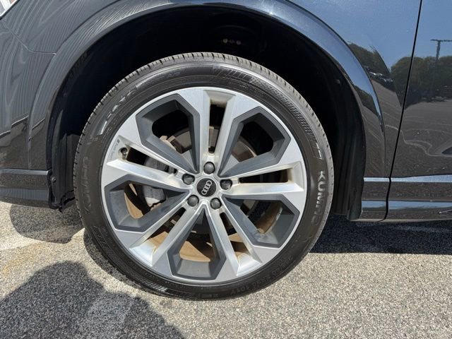 Used 2022 Audi Q3 2.0T Premium Plus w/ Premium Plus Package AWD/4WD image 26