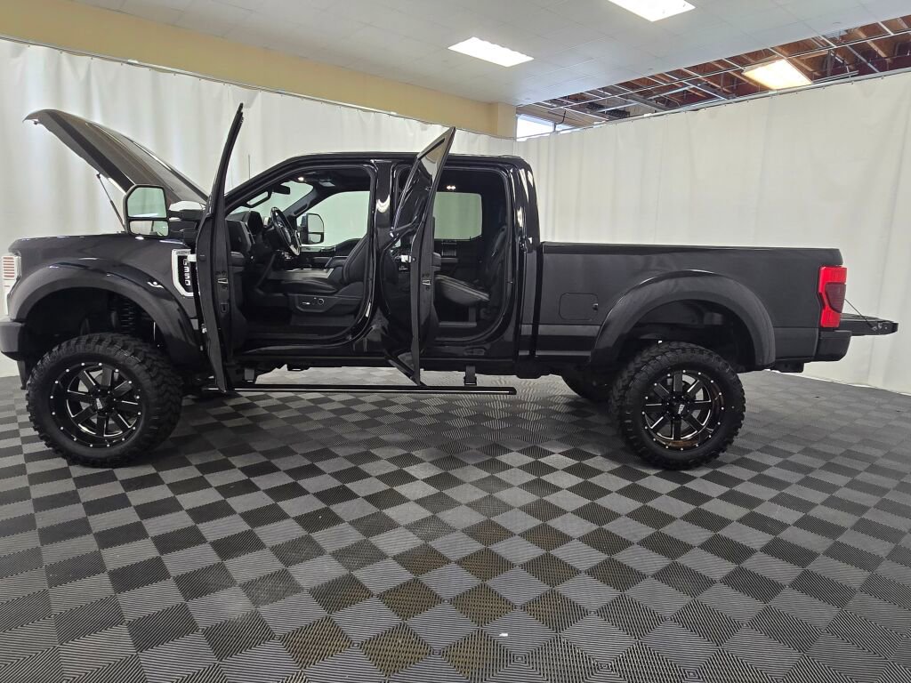 Used 2022 Ford F350 Platinum image 18