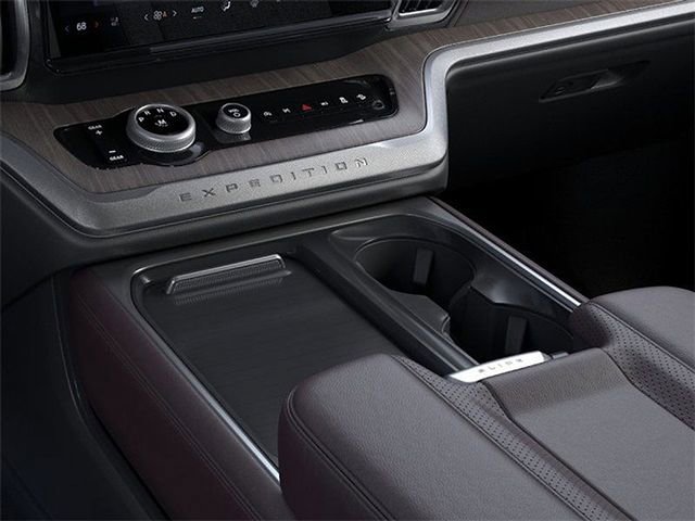 New 2026 Ford Expedition Platinum w/ Platinum Ultimate Package image 15