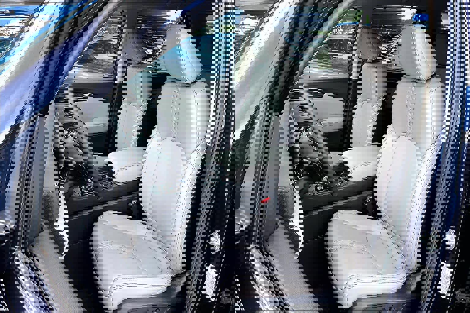 Used 2023 Honda Pilot EX-L image 8