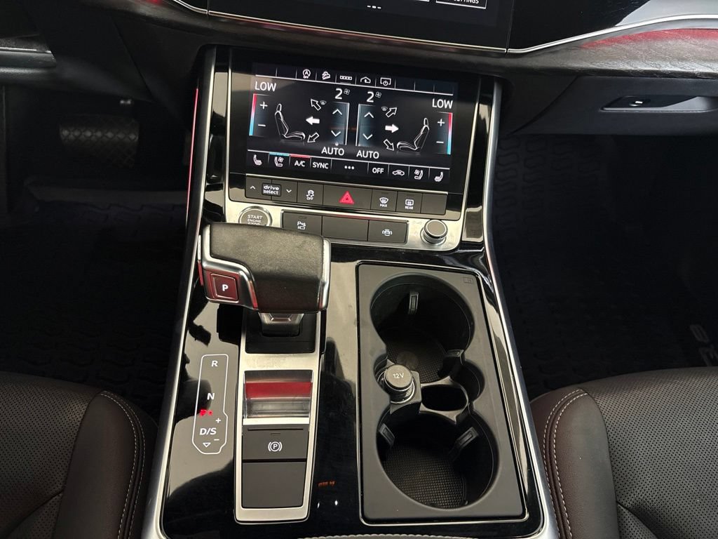 Used 2021 Audi Q8 Premium Plus w/ Premium Plus Package AWD/4WD image 13
