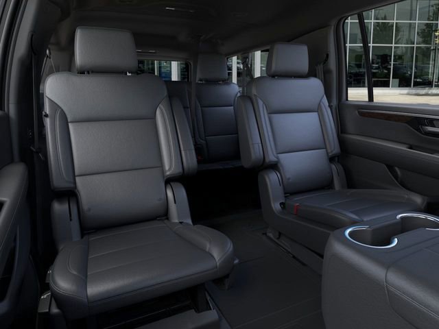 New 2026 Chevrolet Suburban LT w/ Comfort Package image 17
