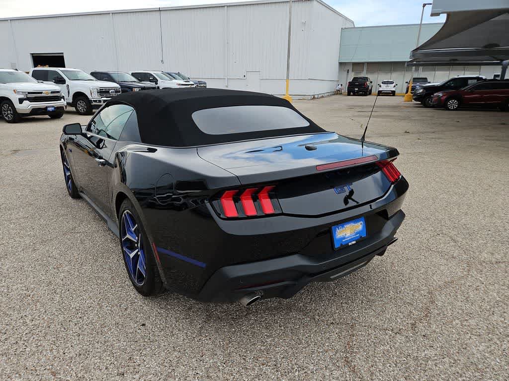 Used 2025 Ford Mustang GT Premium w/ GT Performance Package RWD image 6