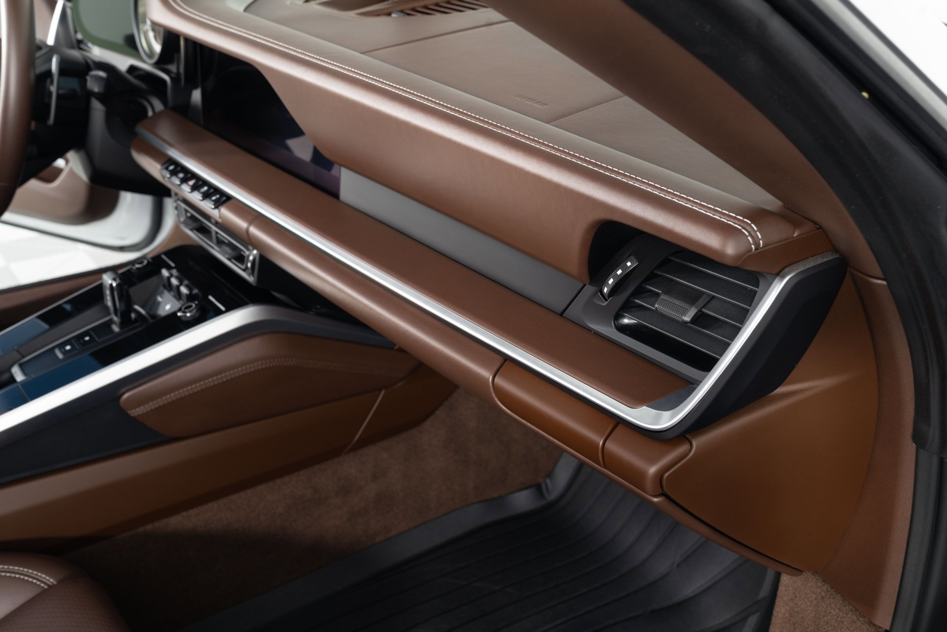 Used 2021 Porsche 911 Targa 4S image 19