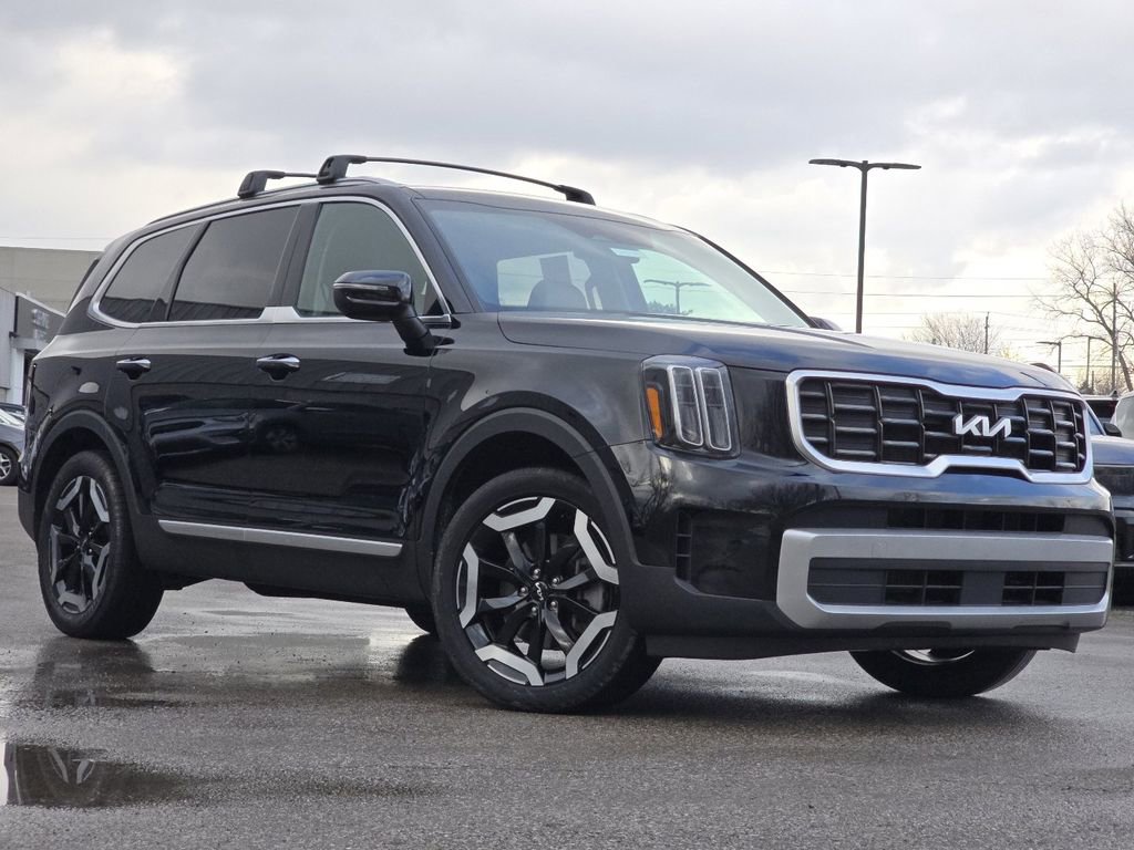 Used 2023 Kia Telluride S