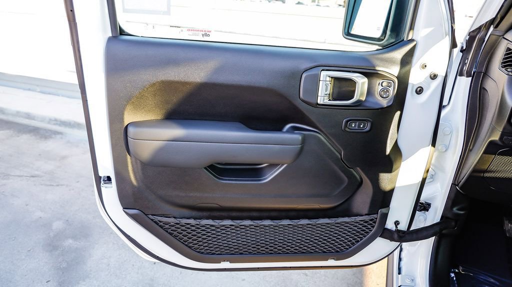 New 2026 Jeep Gladiator Willys image 25