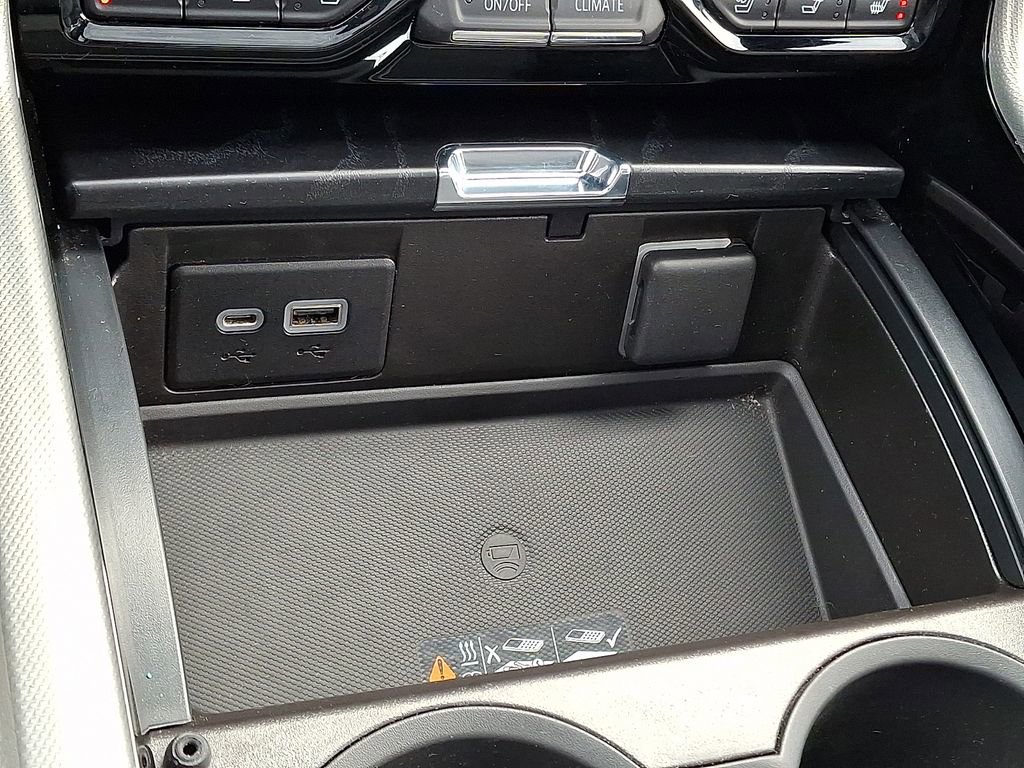 Used 2022 GMC Yukon Denali image 25