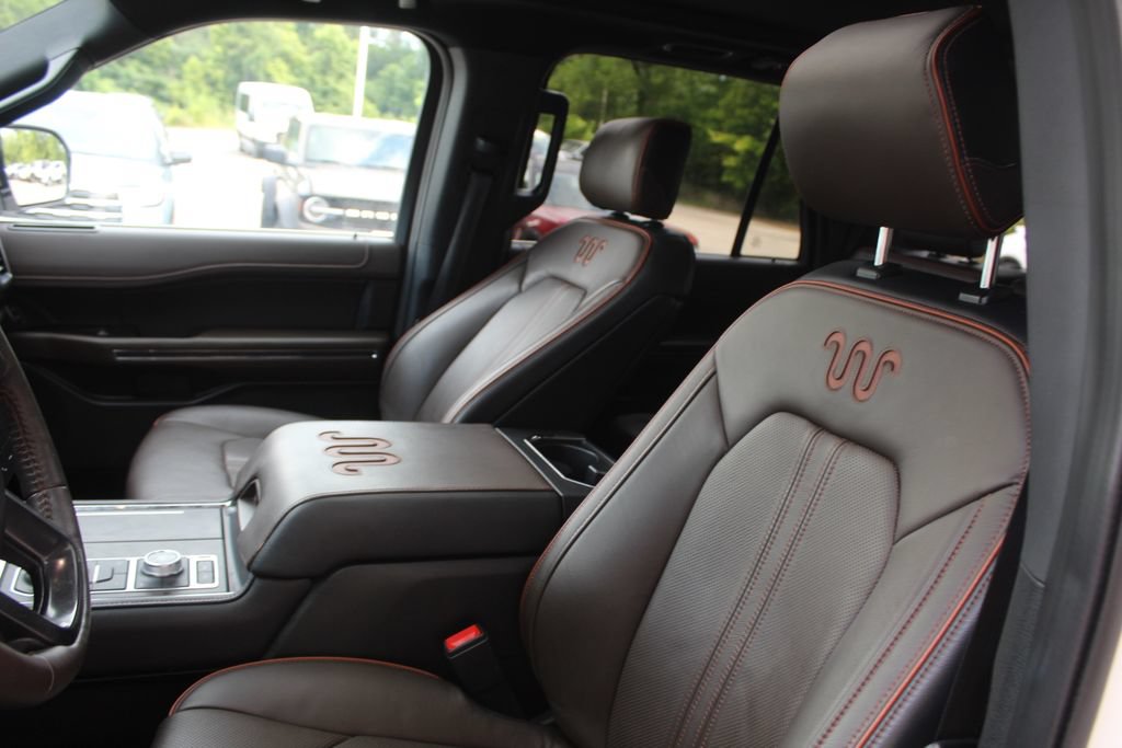 Used 2021 Ford Expedition King Ranch w/ Cargo Package AWD/4WD image 32
