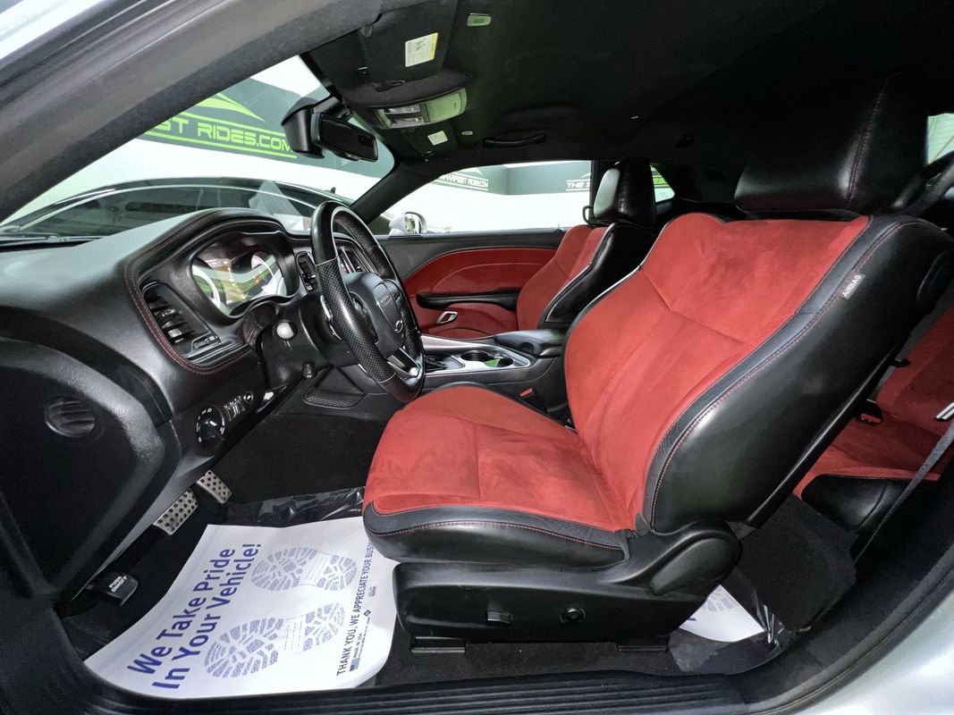 Used 2020 Dodge Challenger R/T w/ Plus Package RWD image 18