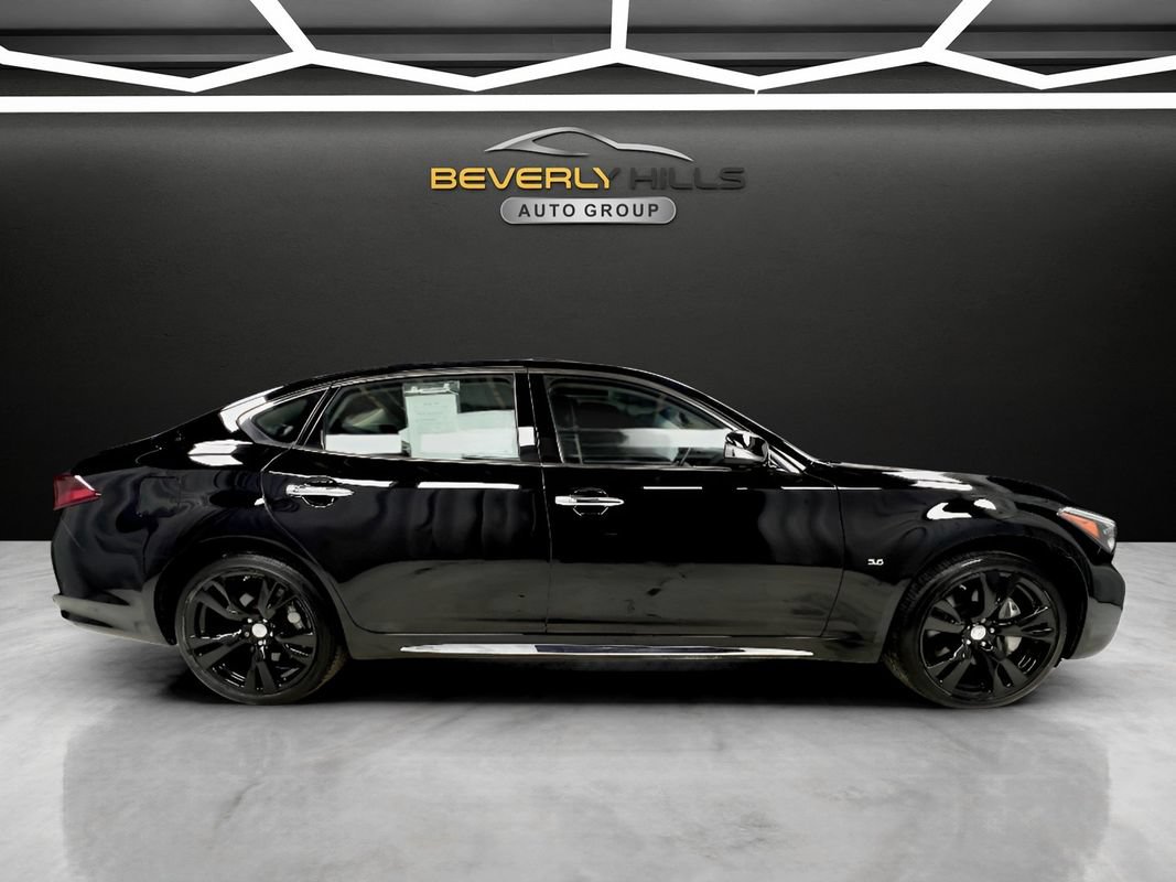 Used 2019 INFINITI Q70 L 5.6 AWD/4WD image 6