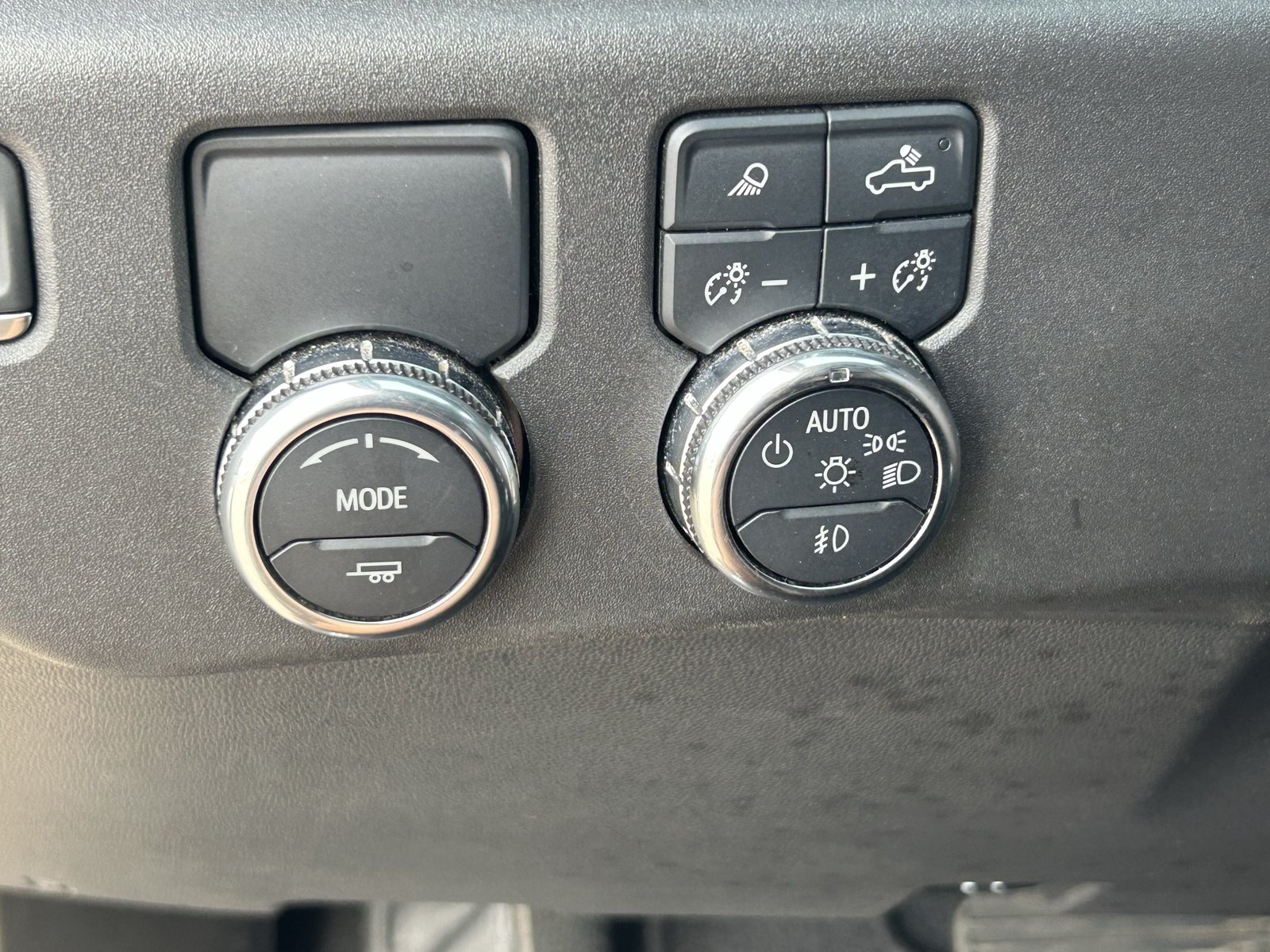 Certified 2025 GMC Sierra 1500 SLT RWD image 31
