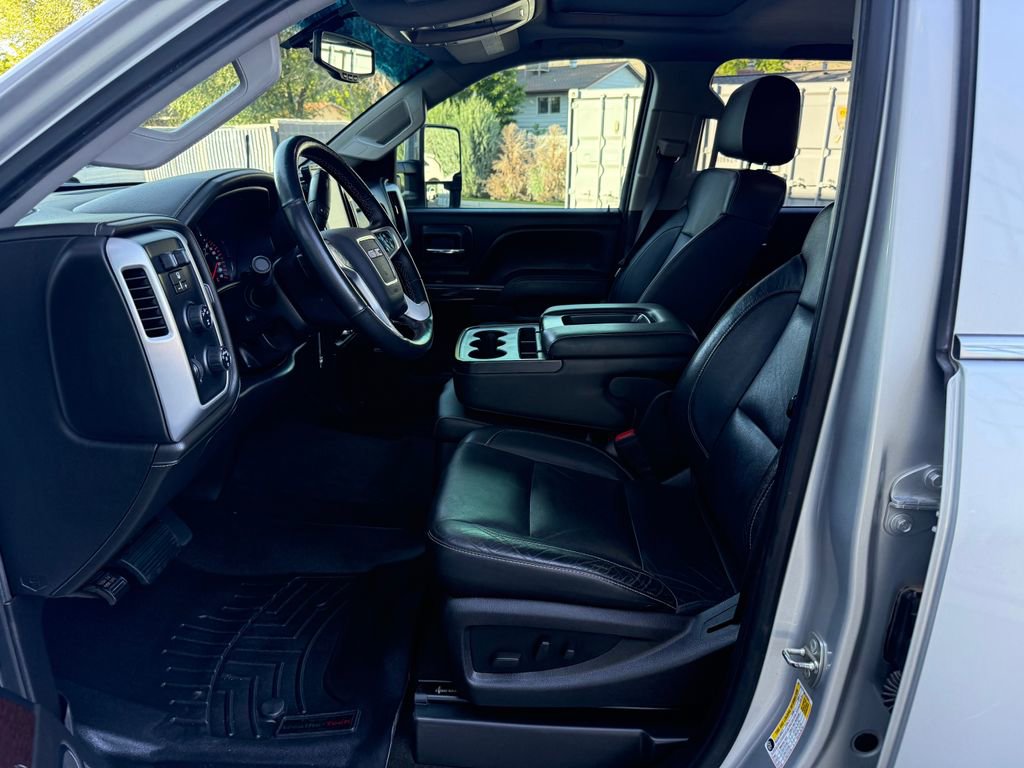 Used 2015 GMC Sierra 2500 SLT w/ Duramax Plus Package AWD/4WD image 20