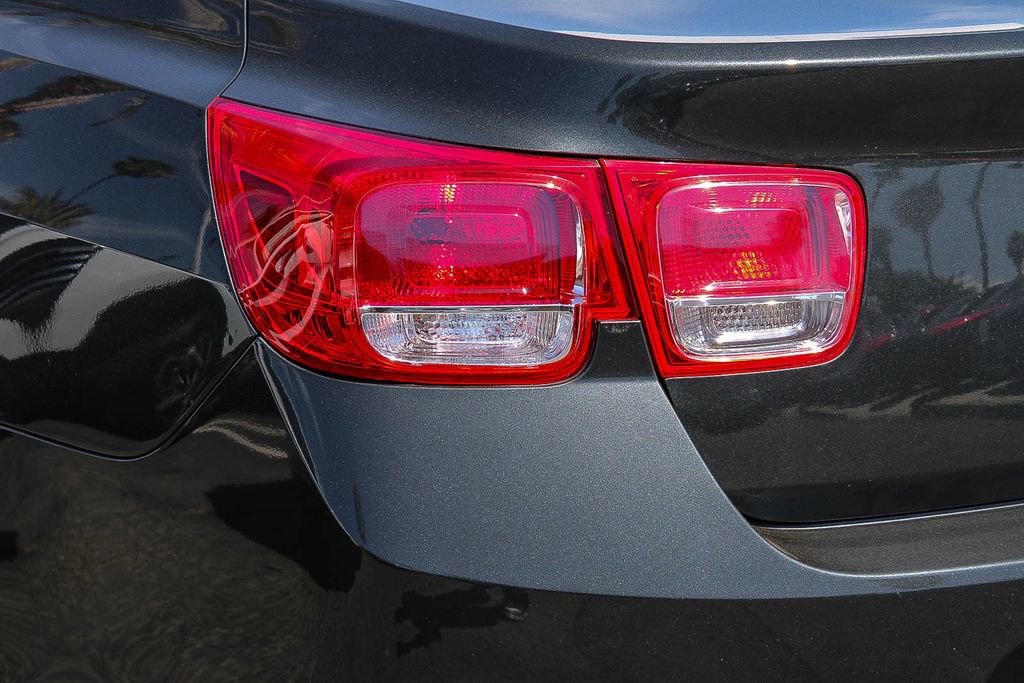 Used 2014 Chevrolet Malibu LT FWD image 7