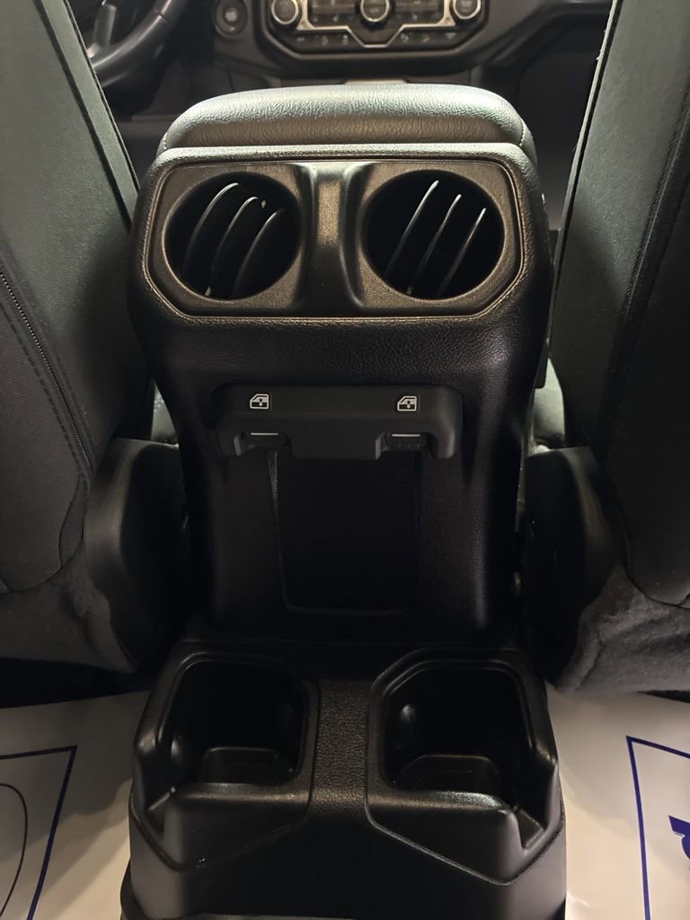 Used 2021 Jeep Wrangler Unlimited Sport AWD/4WD image 25