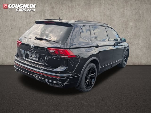 Used 2023 Volkswagen Tiguan SE R-Line AWD/4WD image 7