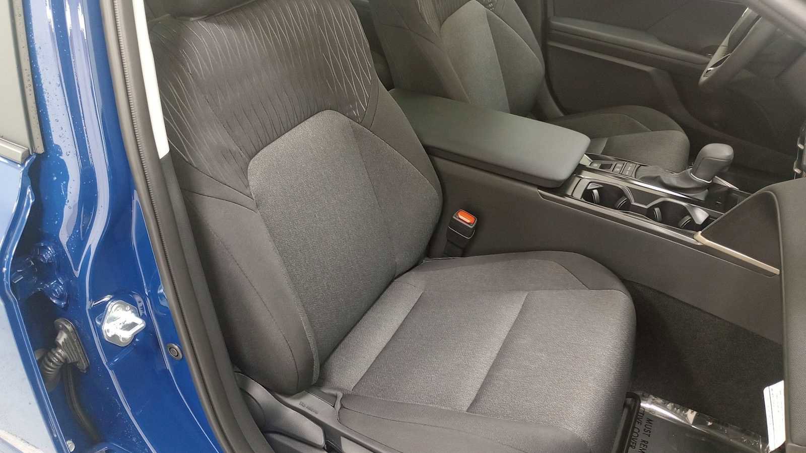 New 2025 Toyota Camry LE w/ Convenience Package image 29