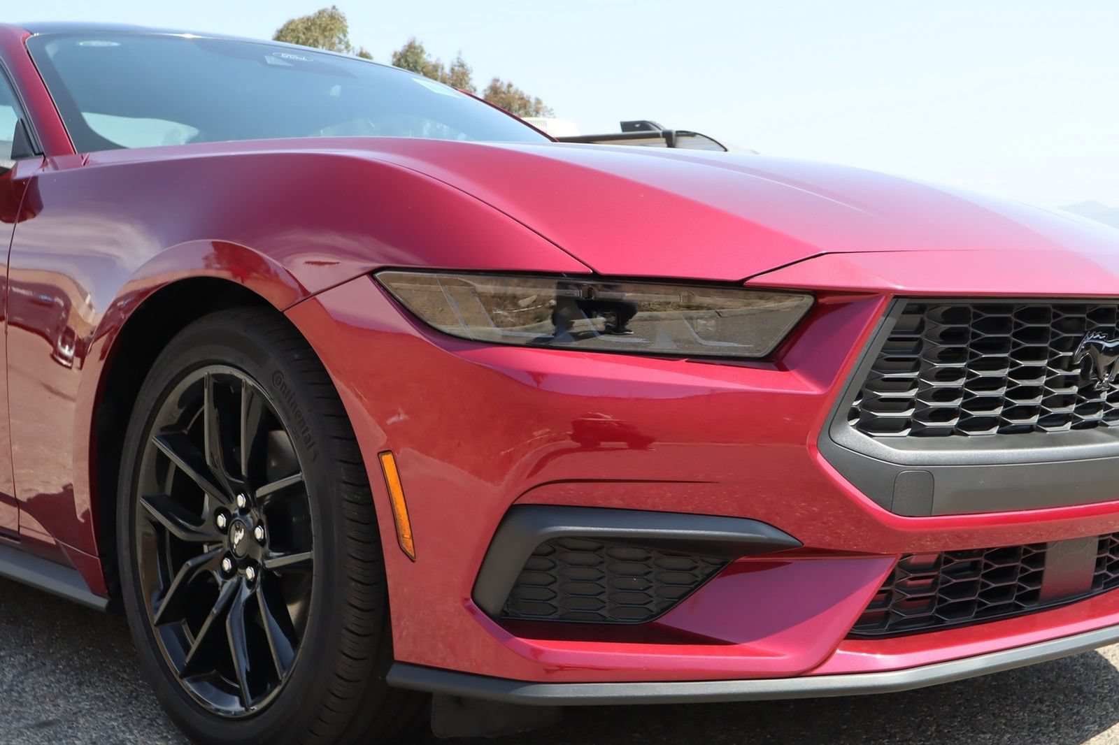 Used 2025 Ford Mustang Premium RWD image 9