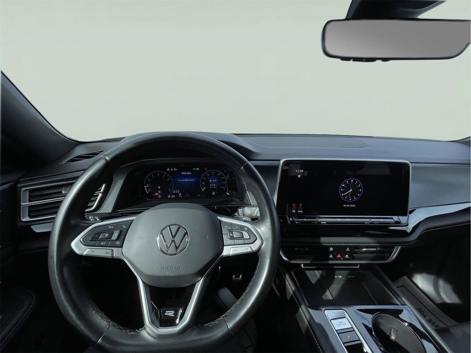 Used 2024 Volkswagen Atlas Cross Sport SEL R-Line image 25