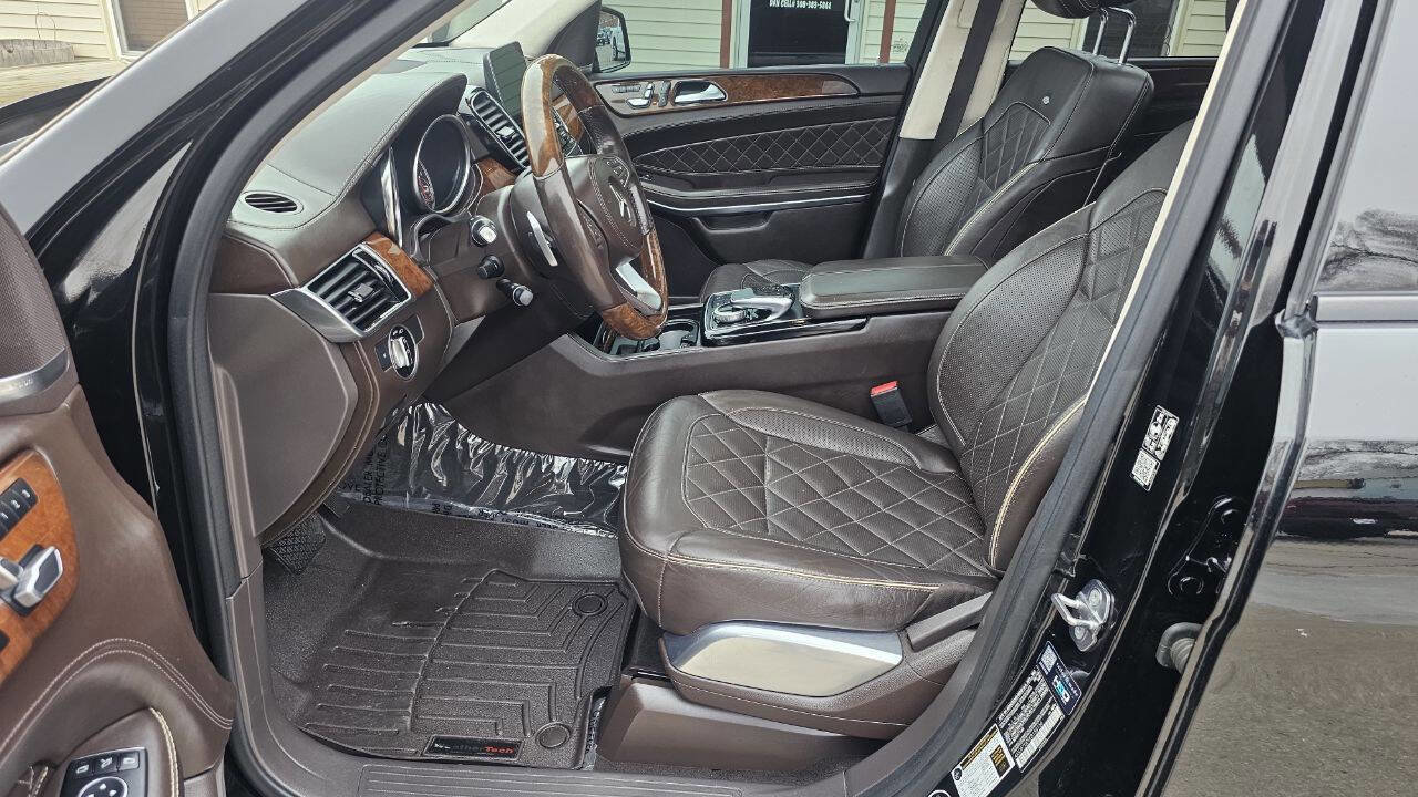 Used 2019 Mercedes-Benz GLS 550 4MATIC image 18