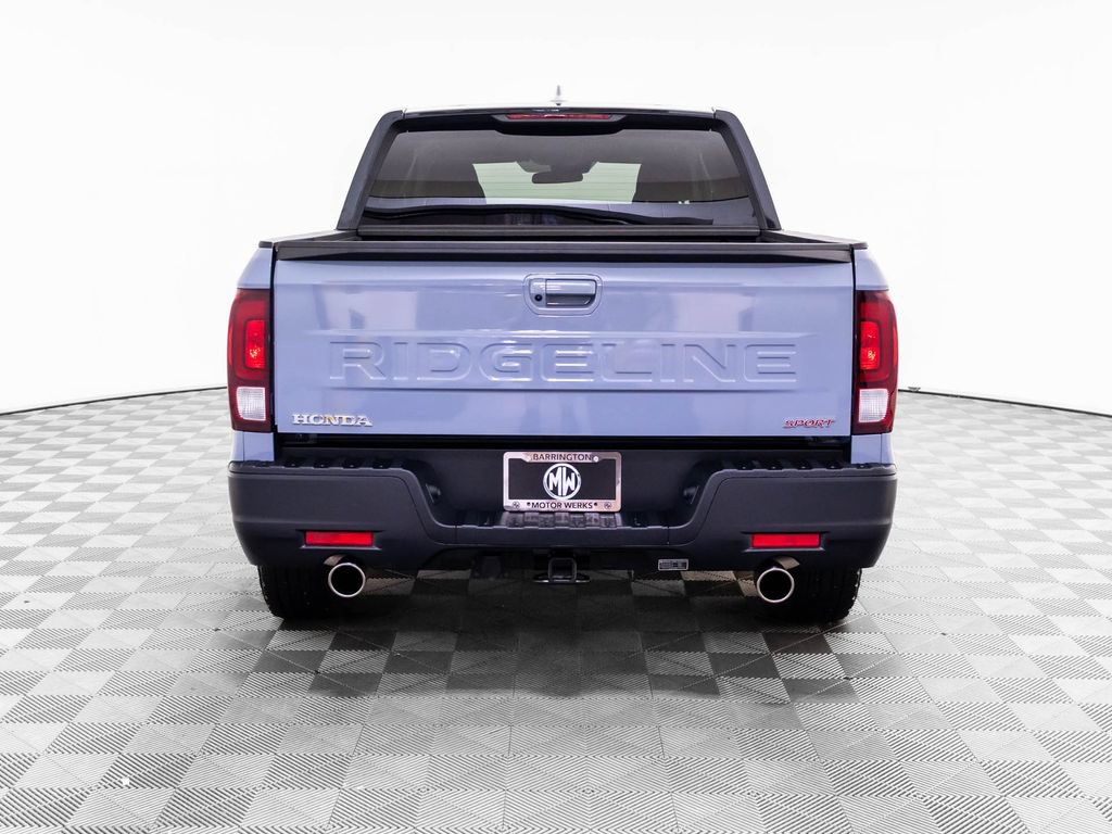 Used 2025 Honda Ridgeline Sport image 5