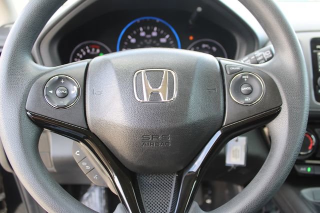 Used 2018 Honda HR-V LX image 16